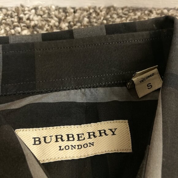 Burberry London Shirt Nova Check Plaid LS Button Up Gray Mens Small Tailored Fit - Picture 4 of 13